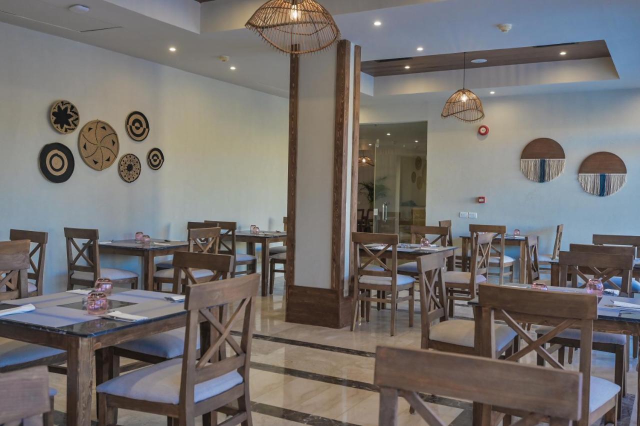 The Bay Hotel Hurghada Marina Exterior photo